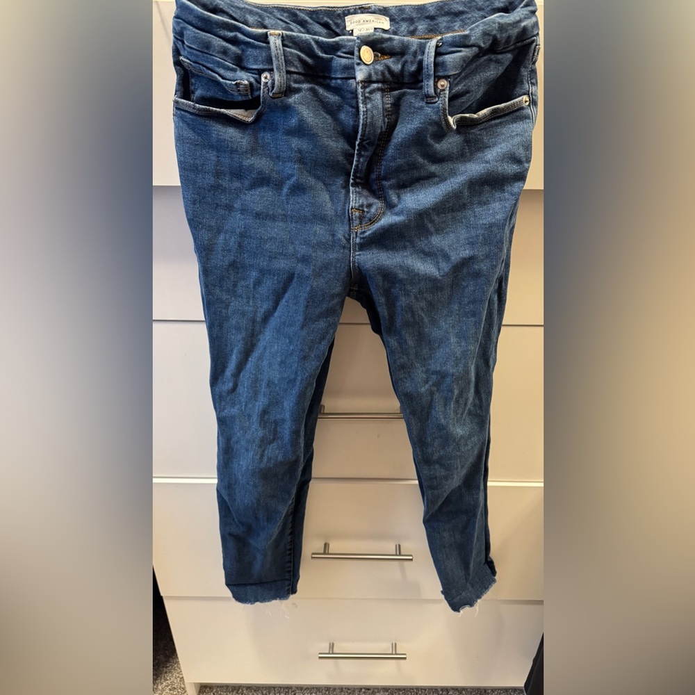 Good American Crop Jeans